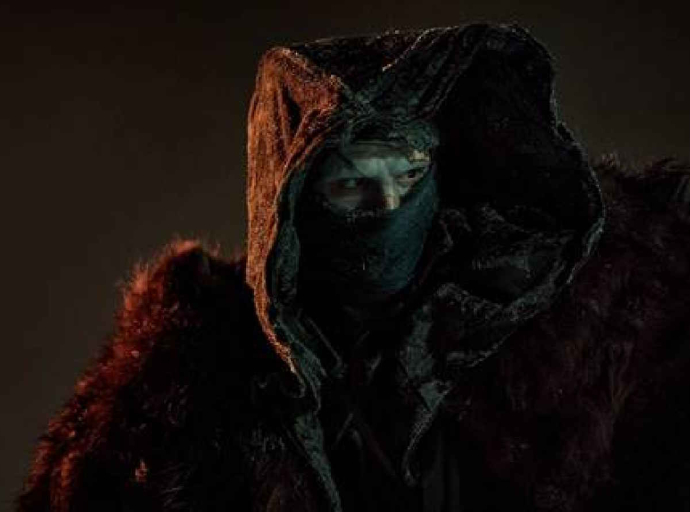 Cena do filme "Frankenstein" (2025), de Guillermo del Toro. Crédito: divulgação   